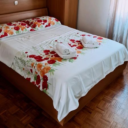 Izola City Center Apartment Eksteriør billede