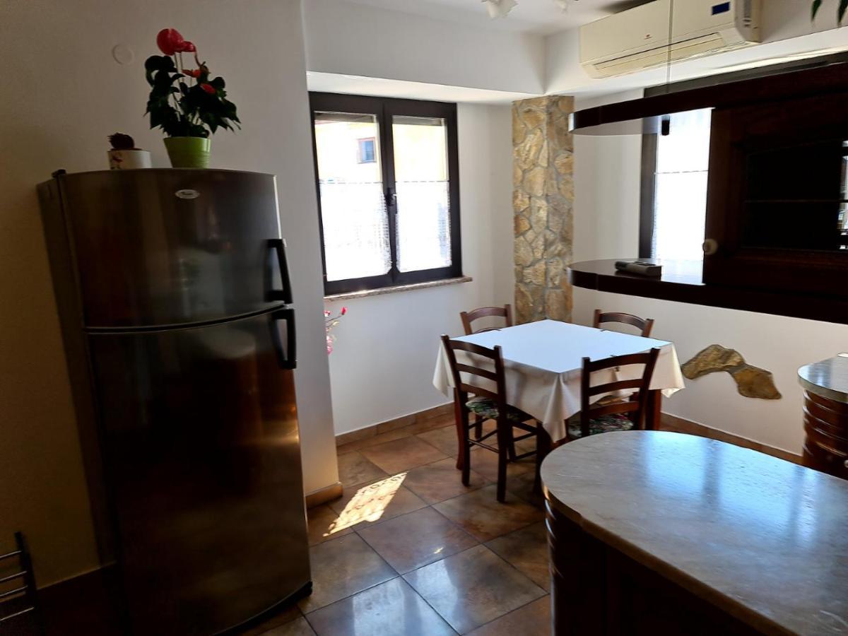 Izola City Center Apartment Eksteriør billede