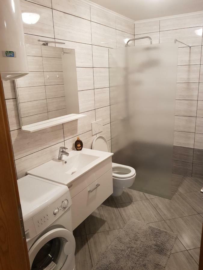 Izola City Center Apartment Eksteriør billede
