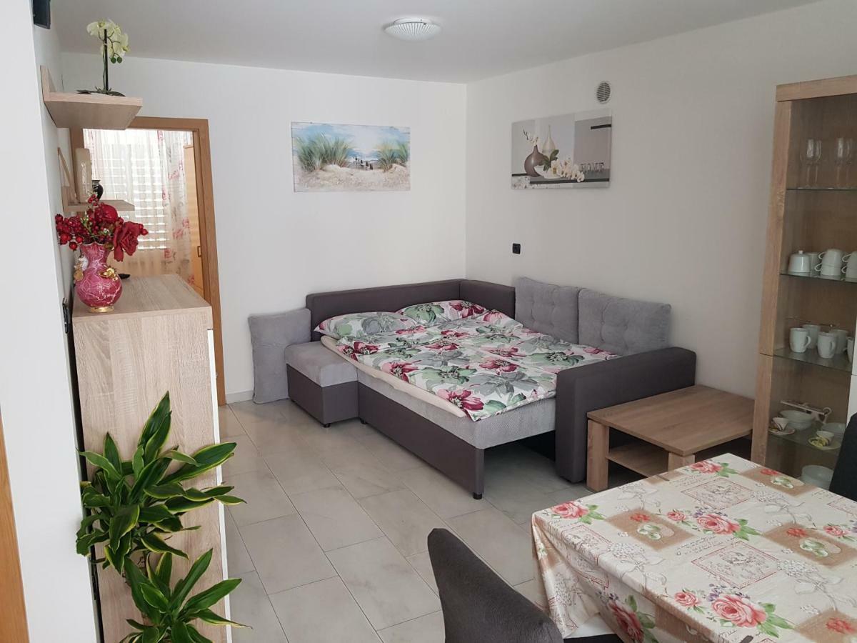 Izola City Center Apartment Eksteriør billede